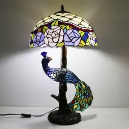 מנורת שולחן בסגנון טיפאני...